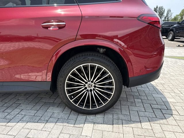 2026 Mercedes-Benz GLC 300