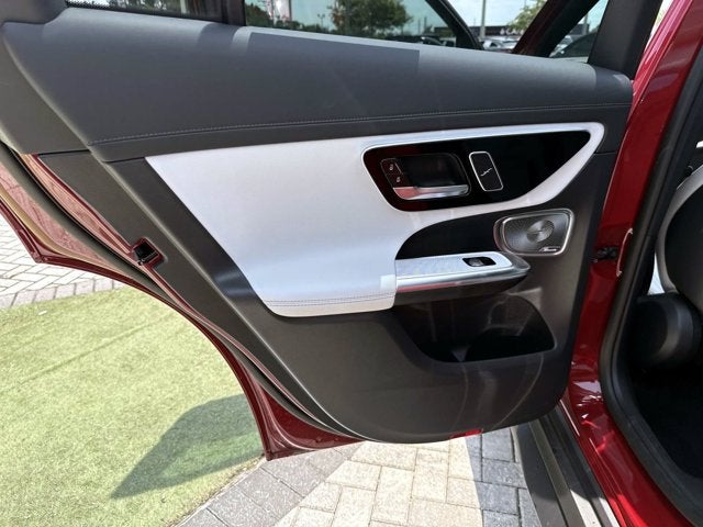 2026 Mercedes-Benz GLC 300