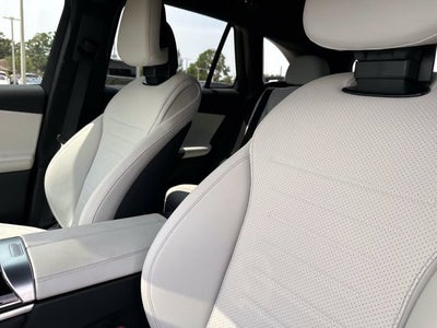 2026 Mercedes-Benz GLC 300