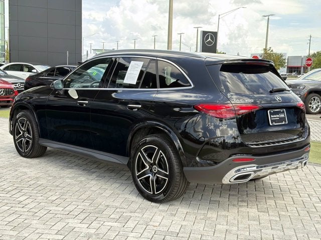 2026 Mercedes-Benz GLC 300