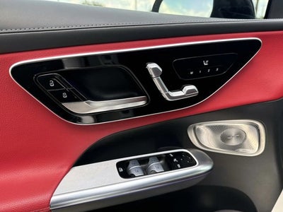 2023 Mercedes-Benz GLC 300