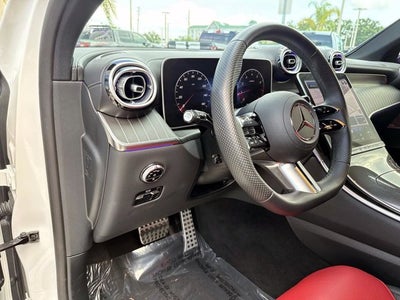 2023 Mercedes-Benz GLC 300