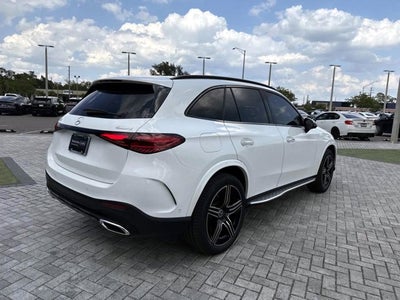 2023 Mercedes-Benz GLC 300