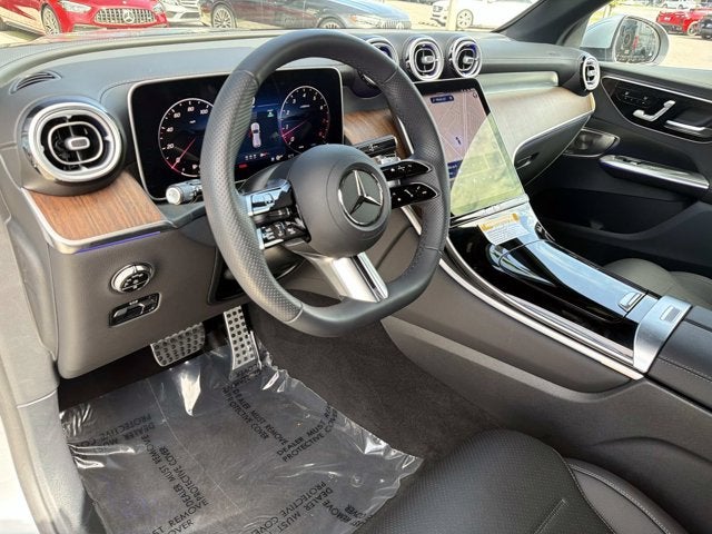 2026 Mercedes-Benz GLC 300