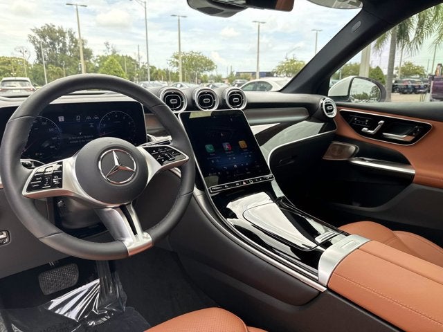 2025 Mercedes-Benz GLC 300