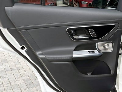 2026 Mercedes-Benz GLC 300