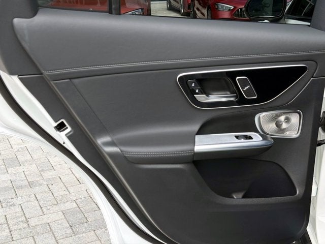 2026 Mercedes-Benz GLC 300