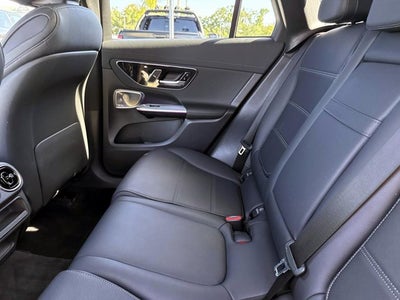 2023 Mercedes-Benz GLC 300