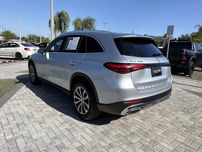 2023 Mercedes-Benz GLC 300