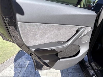 2023 Mercedes-Benz GLC 300