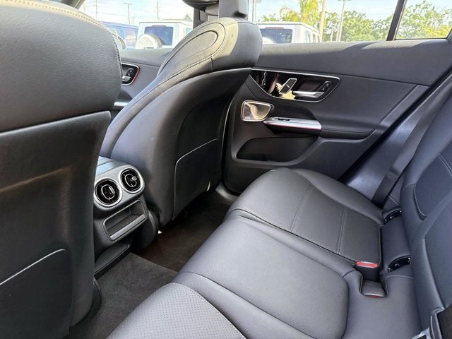 2026 Mercedes-Benz GLC 300