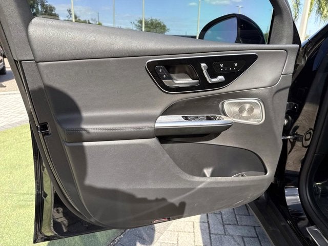 2026 Mercedes-Benz GLC 300