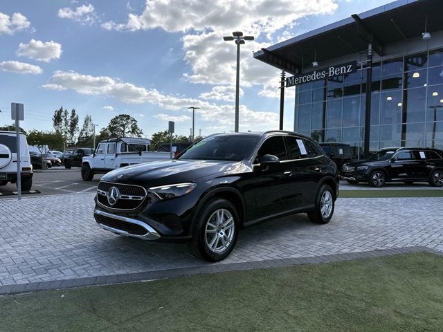 2026 Mercedes-Benz GLC 300