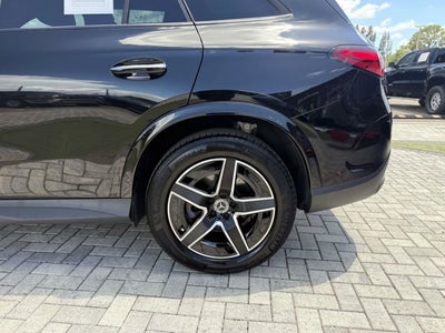 2026 Mercedes-Benz GLC 300