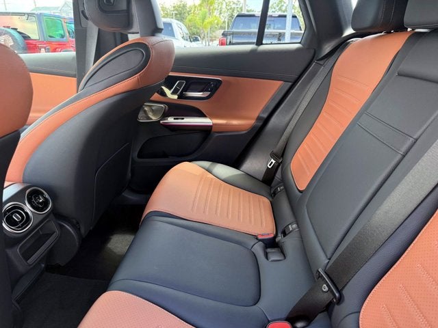 2026 Mercedes-Benz GLC 300