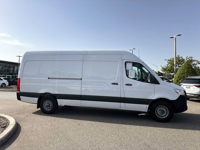 2021 Mercedes-Benz Sprinter 2500 Cargo 170 WB High Roof
