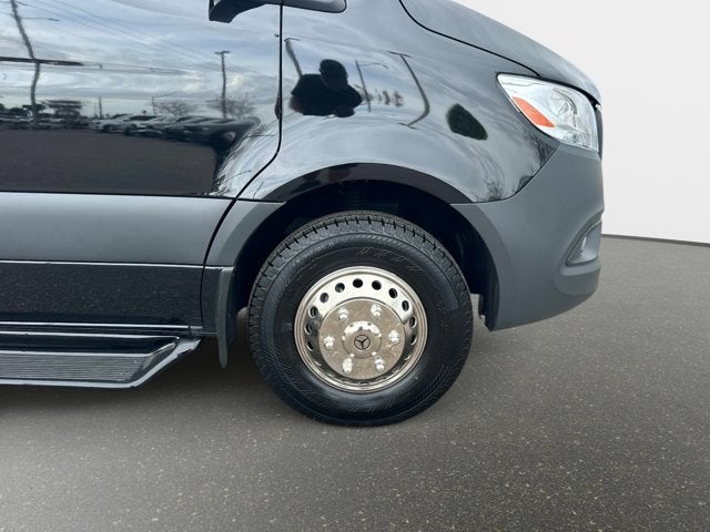 2025 Mercedes-Benz Sprinter 3500 Cargo 170 WB Extended