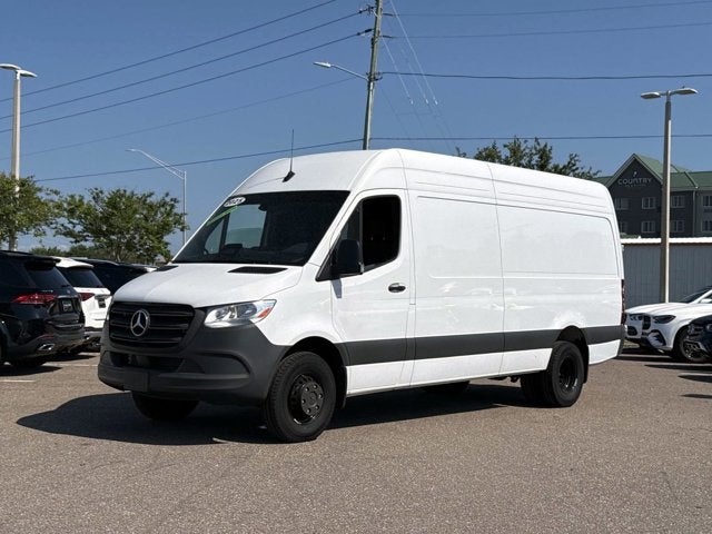 2025 Mercedes-Benz Sprinter 3500 Cargo 170 WB High Roof