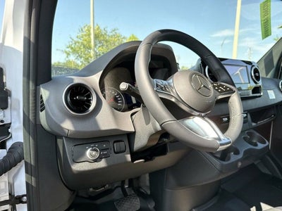 2025 Mercedes-Benz Sprinter 3500 Cargo 170 WB High Roof