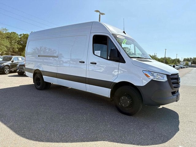 2025 Mercedes-Benz Sprinter 3500 Cargo 170 WB High Roof