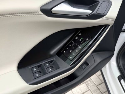 2025 Audi Q6 e-tron Prestige