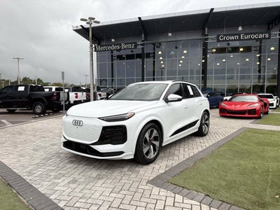 2025 Audi Q6 e-tron Prestige