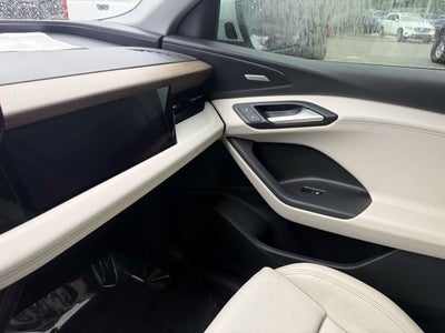2025 Audi Q6 e-tron Prestige