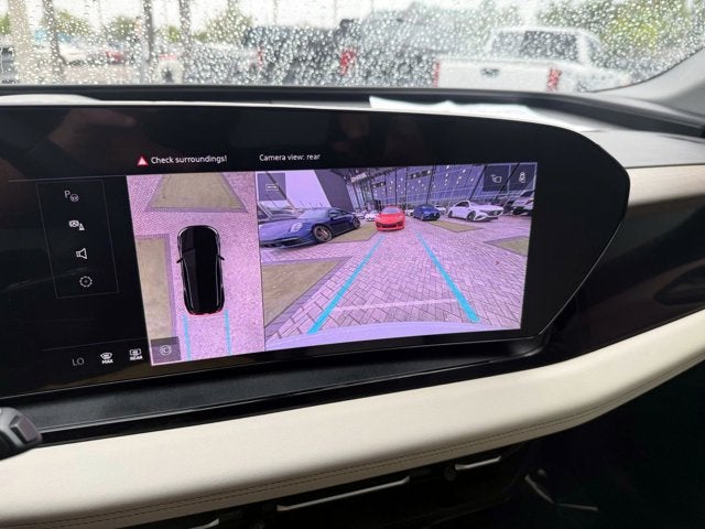 2025 Audi Q6 e-tron Prestige