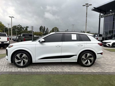 2025 Audi Q6 e-tron Prestige