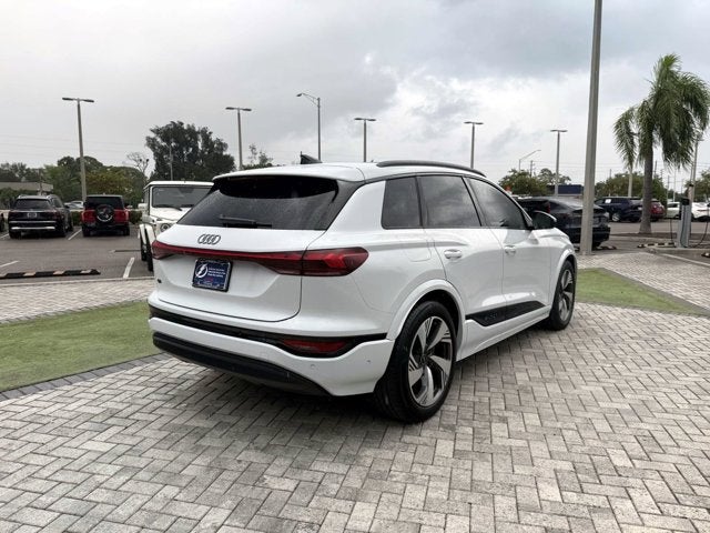 2025 Audi Q6 e-tron Prestige