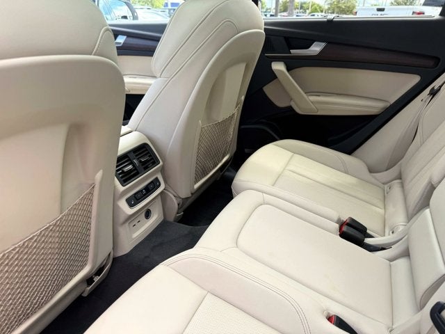 2021 Audi Q5 45 Prestige
