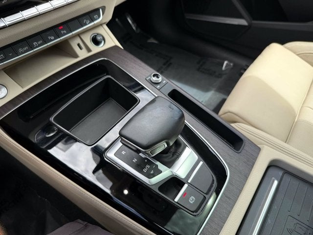 2021 Audi Q5 45 Prestige