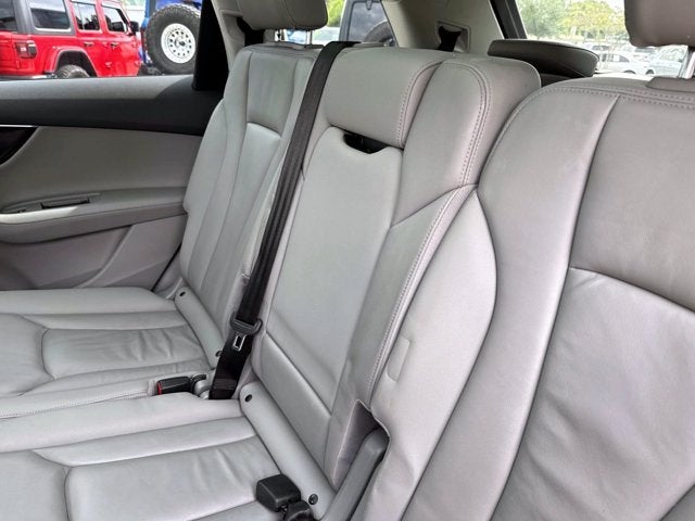 2024 Audi Q7 55 Premium Plus