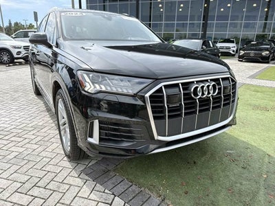 2024 Audi Q7 55 Premium Plus