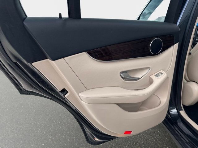 2020 Mercedes-Benz GLC 300