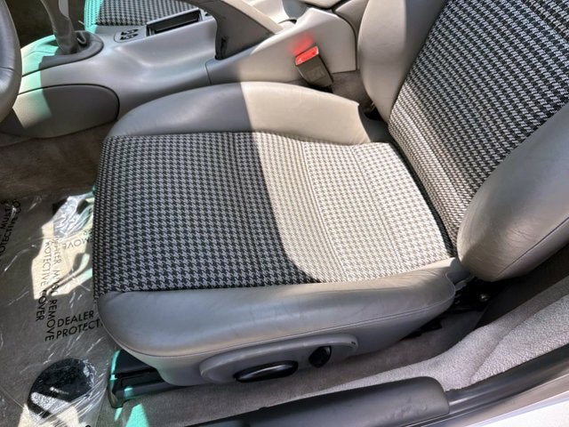 2004 Porsche 911 Carrera