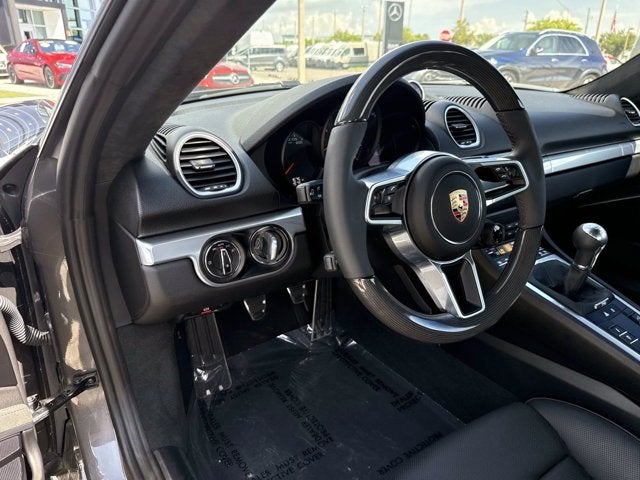 2025 Porsche 718 Cayman GTS