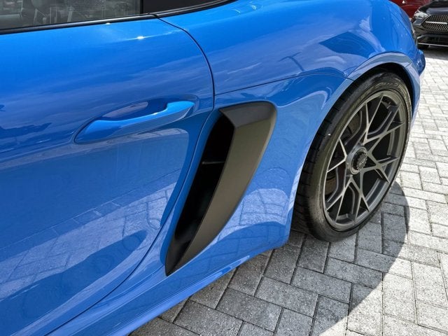 2025 Porsche 718 Cayman GT4 RS