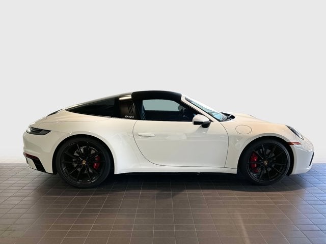 2022 Porsche 911 Targa 4S