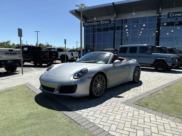 2017 Porsche 911 Carrera 4S