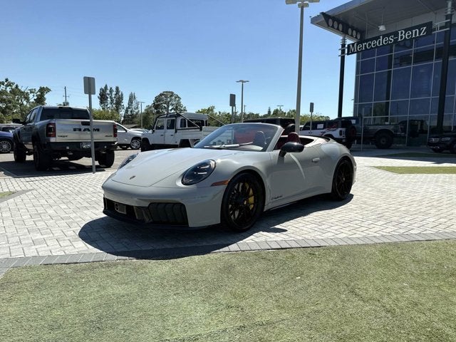 2025 Porsche 911 Carrera GTS