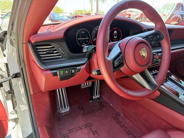 2025 Porsche 911 Carrera GTS