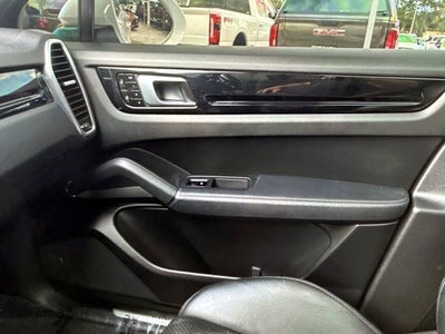 2021 Porsche Cayenne Base