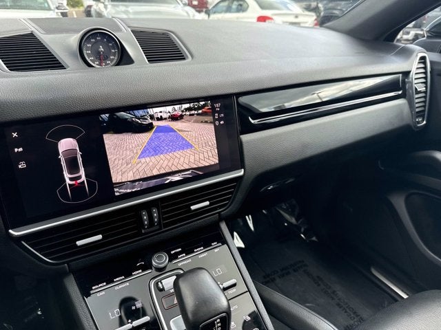 2023 Porsche Cayenne Base