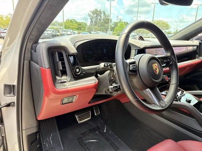 2024 Porsche Cayenne Turbo GT