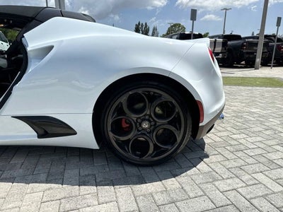 2016 Alfa Romeo 4C Base
