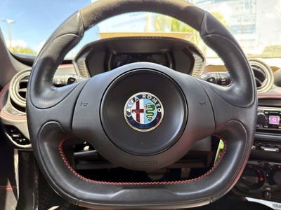 2016 Alfa Romeo 4C Base