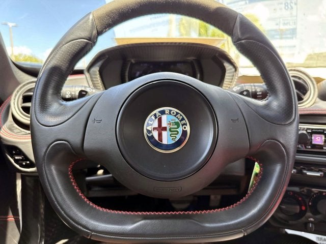 2016 Alfa Romeo 4C Base