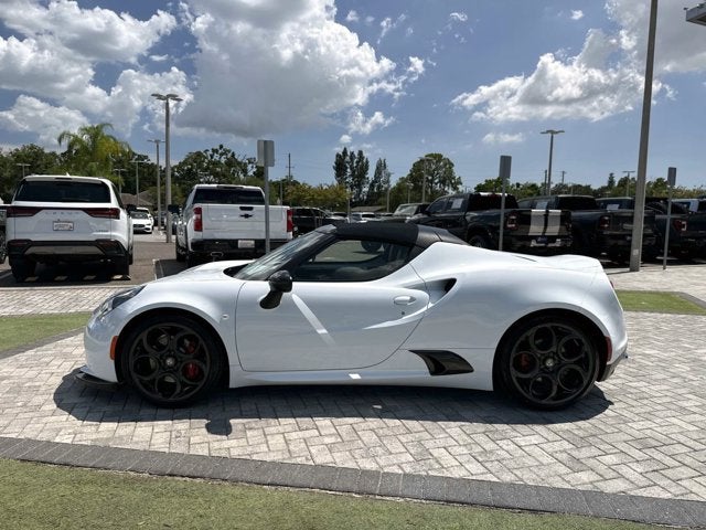 2016 Alfa Romeo 4C Base