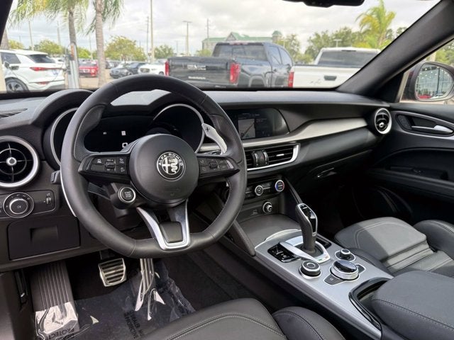 2024 Alfa Romeo Stelvio Veloce